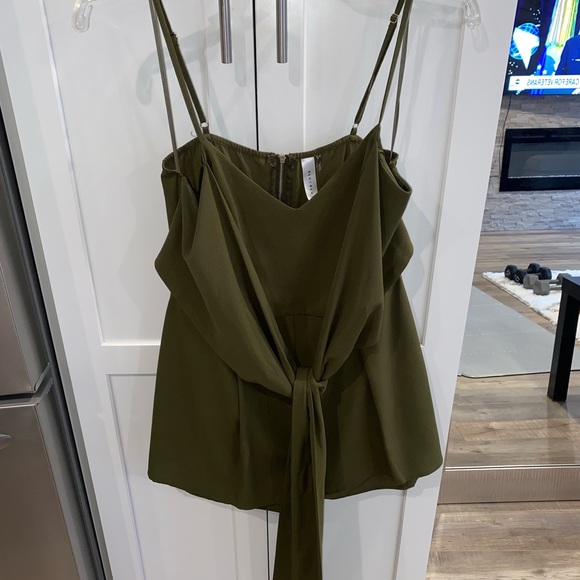 Army green romper - Picture 13 of 15